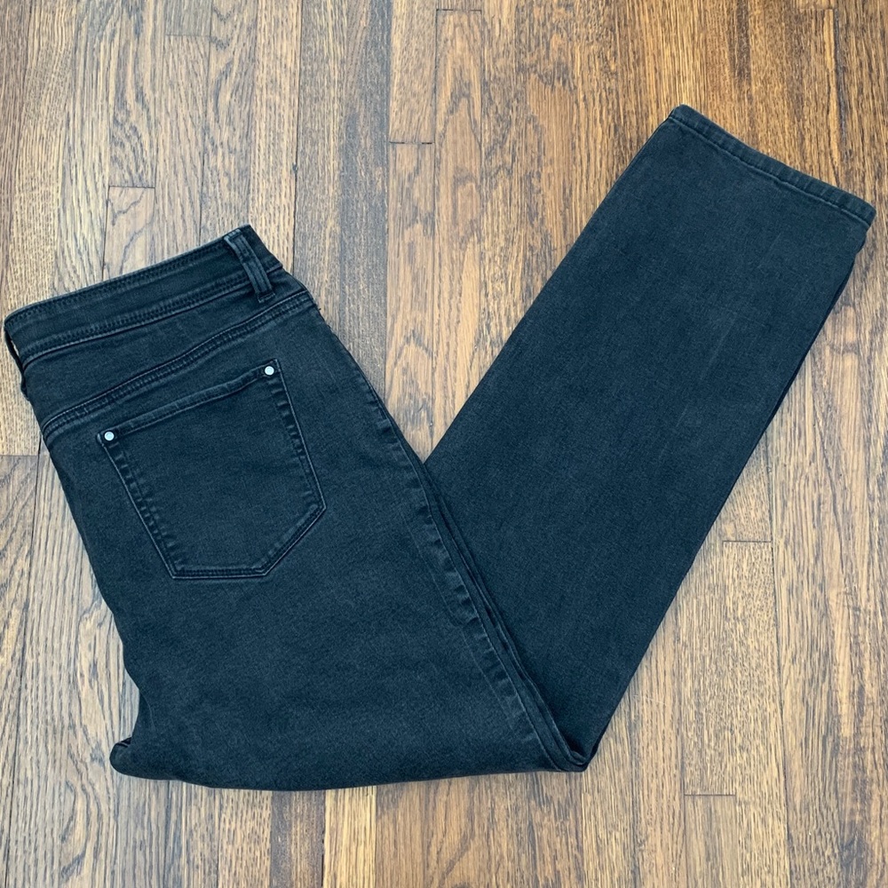 Chico’s Fabulously Slimming Jeans Black Size 14 Short